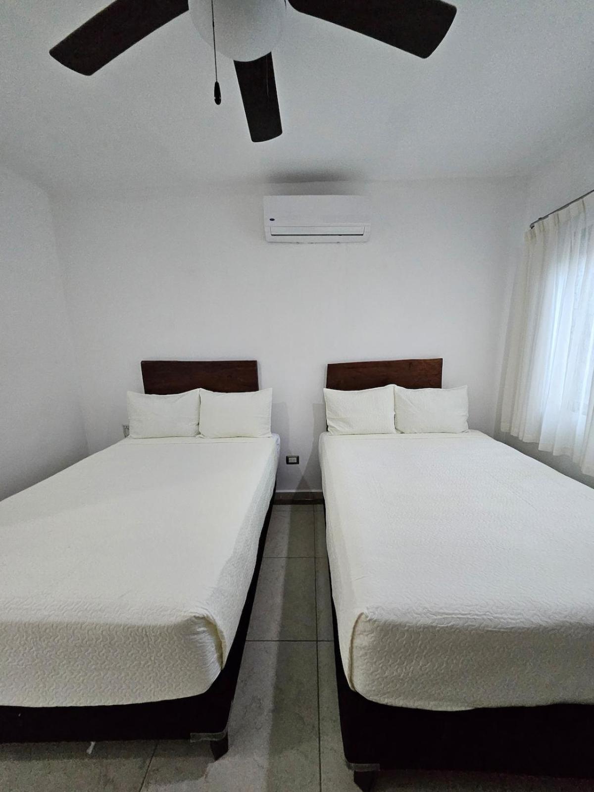 Live The Life Luxury, Location And Total Comfort Apartment